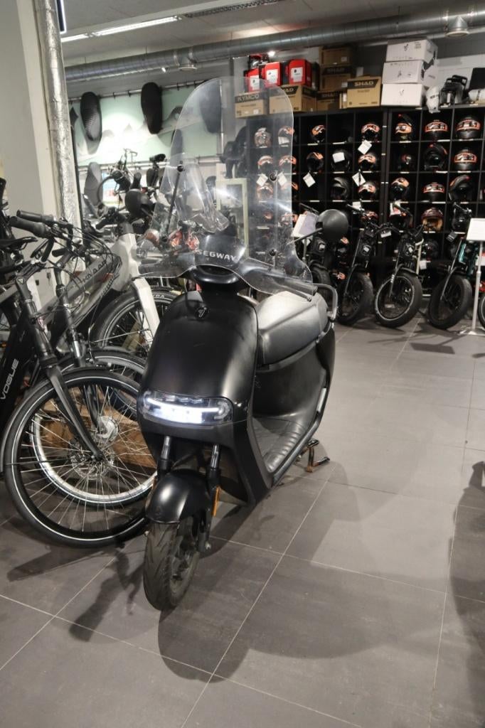 Segway  E110 45km  E scooter 2021, Gebruikt, Maximaal 45 km/u, Elektrisch, Ophalen of Verzenden