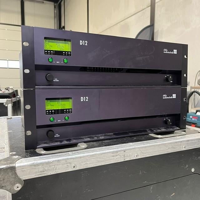 d&b audio D12, Ophalen of Verzenden, Gebruikt, Audio