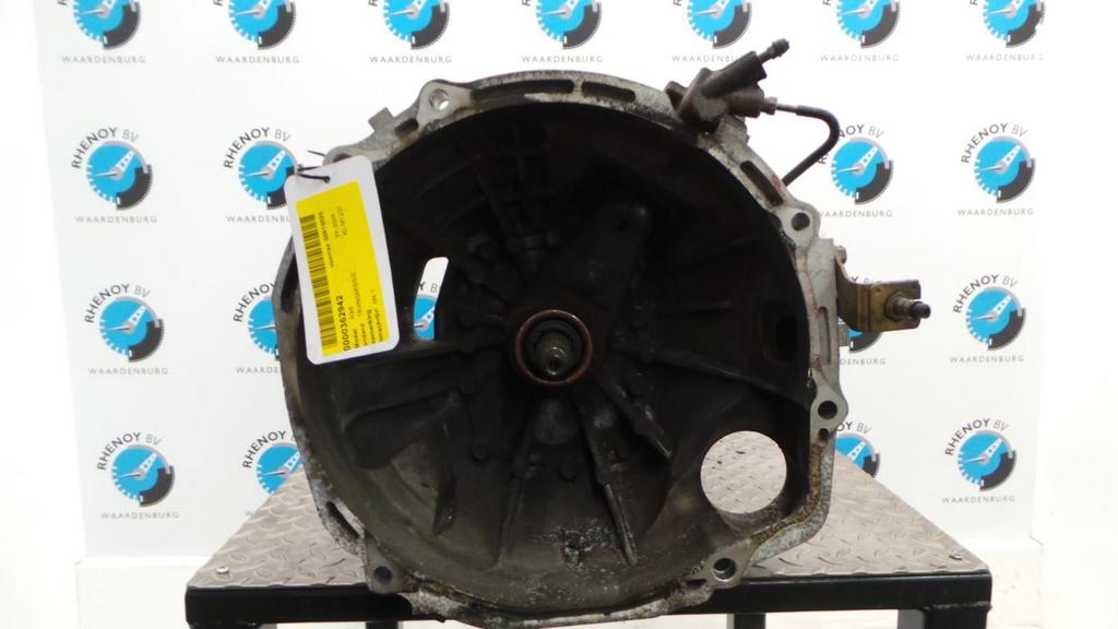 MAZDA RX8 TRANSMISSIE / VERSNELLINGSBAK 2006, Auto-onderdelen, Ophalen of Verzenden, Gebruikt, Stiba lid