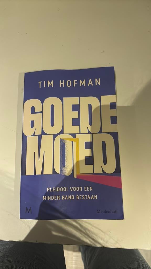 Goede moed tim hofman, Ophalen of Verzenden, Zo goed als nieuw