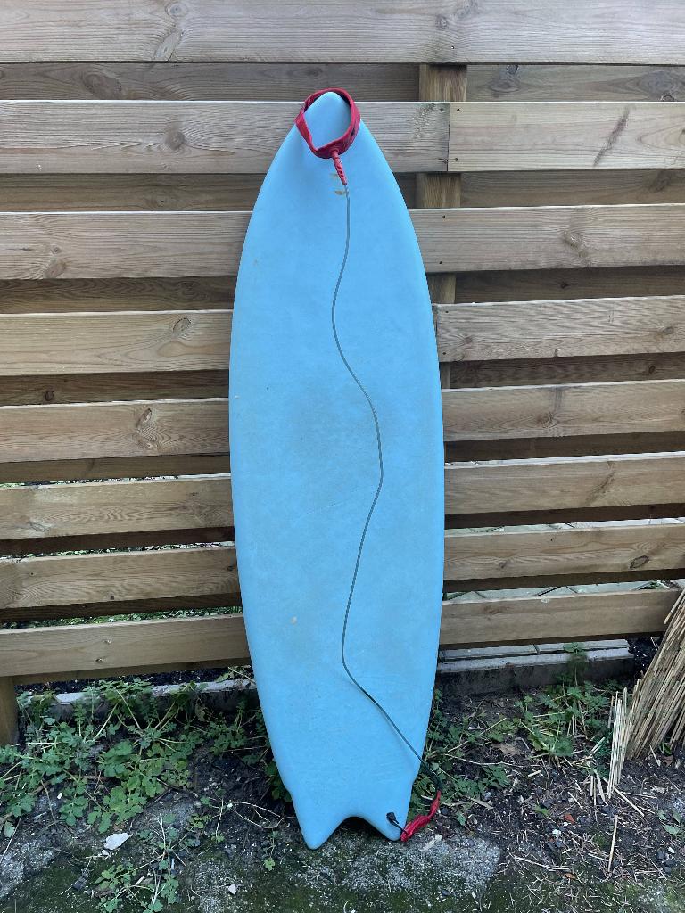 Mick Fanning DHD Performance Softboard 5'8" 30.5L, Ophalen, Gebruikt, Shortboard, Met vinnen