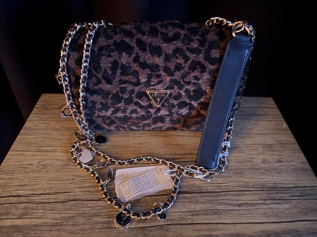 Nieuwe Guess tas met print, Ophalen of Verzenden, Nieuw, Bruin, Schoudertasje