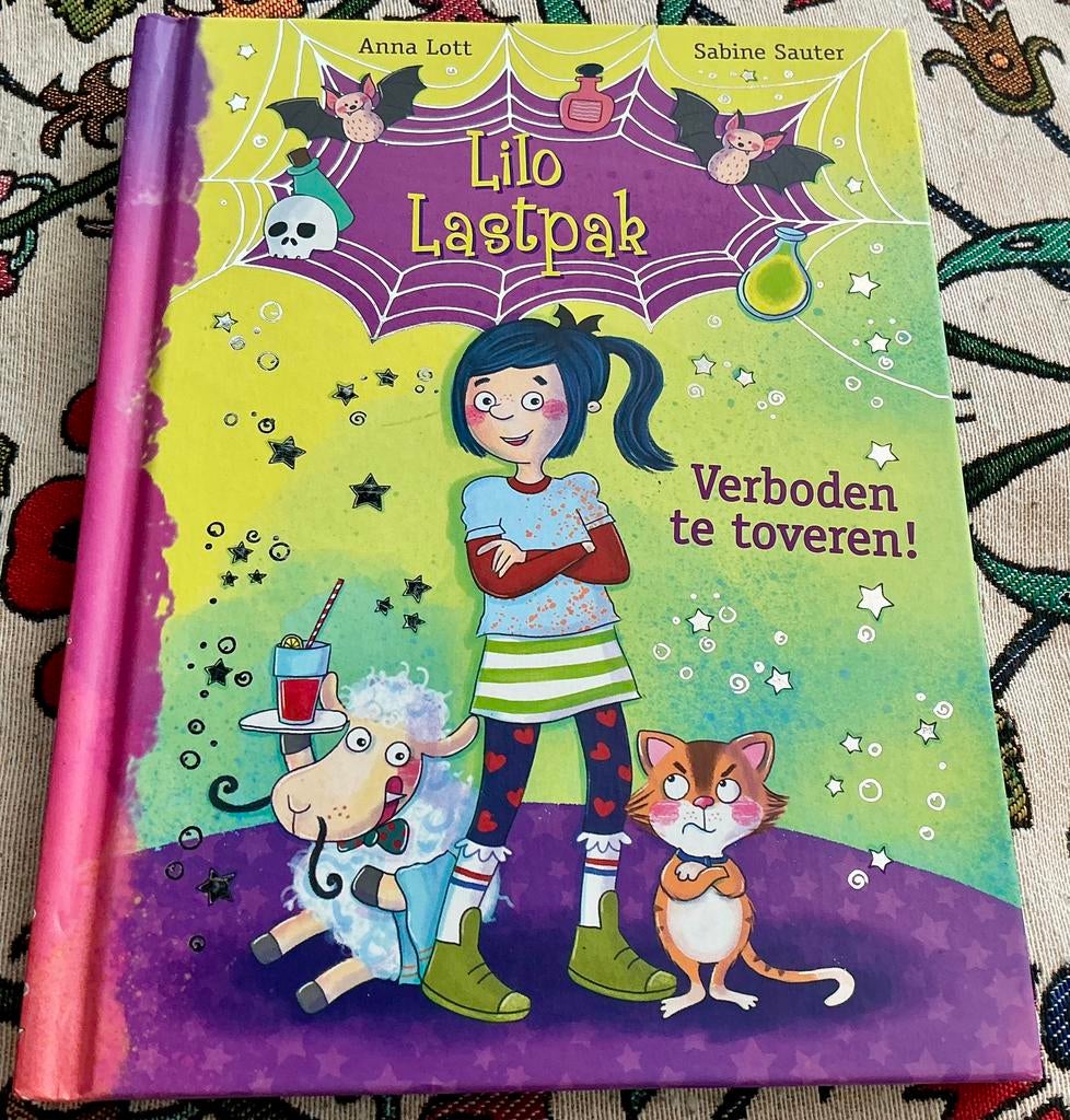 Lilo Lastpak Verboden te Toveren leuk leesboek z.g.a.n, Ophalen of Verzenden, Zo goed als nieuw