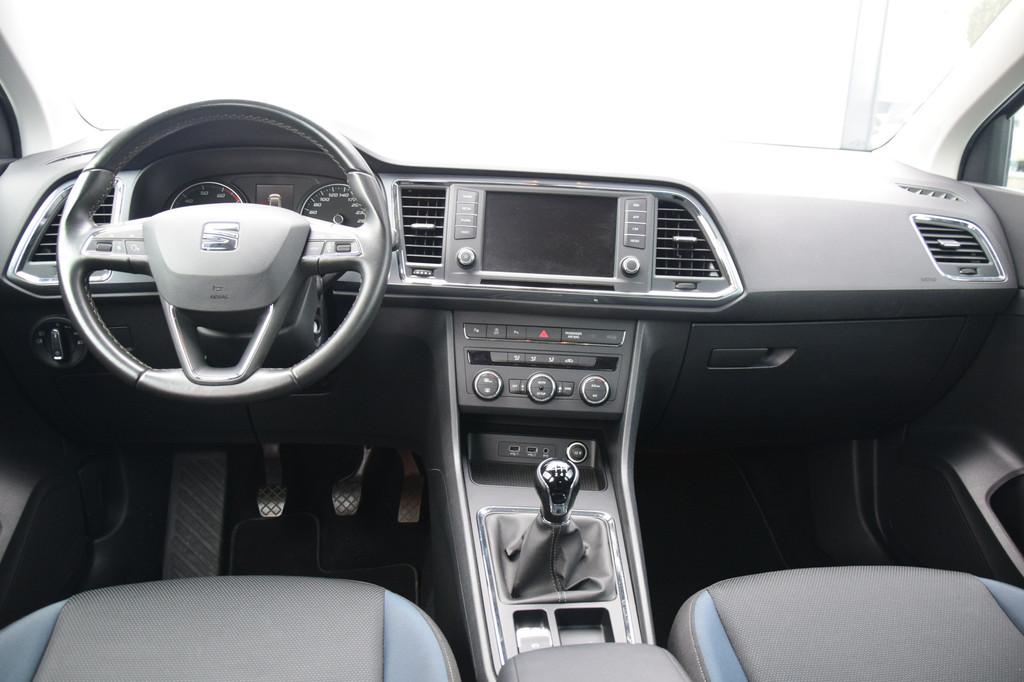 SEAT Ateca 1.0 EcoTSI Style Business Intense Navi/Camera Led, Voorwielaandrijving, Stof, Gebruikt, Blauw