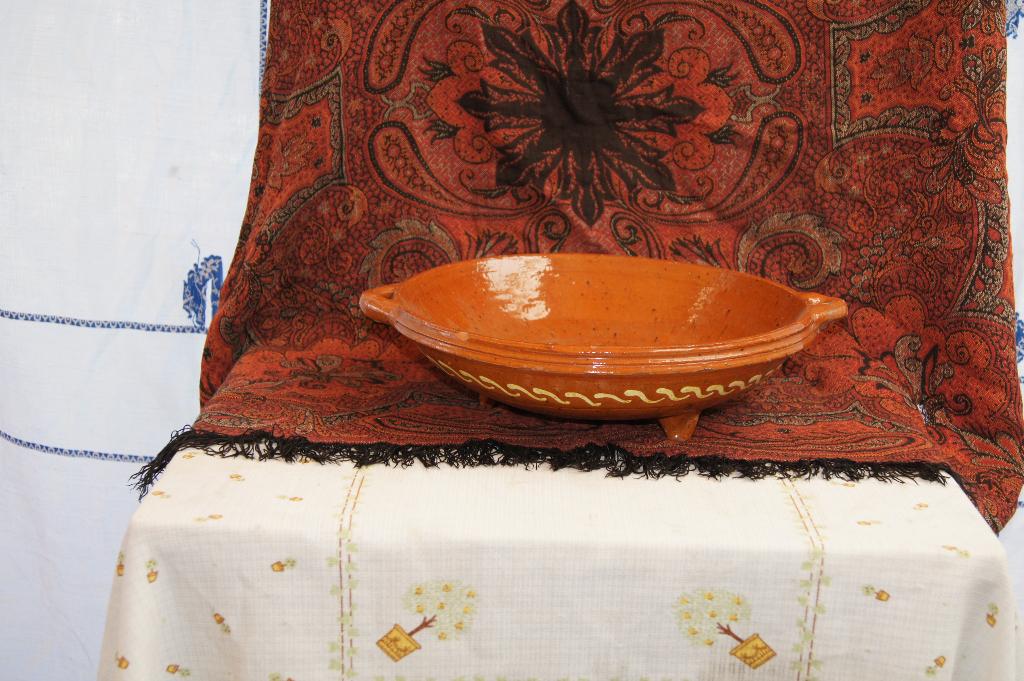 Vergiet en schotel ( Loodglazuur, Ophalen of Verzenden