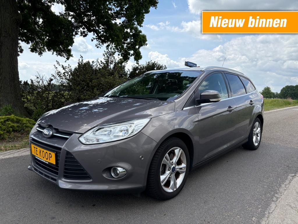 Ford FOCUS 1.6 150 PK! / BOMVOLL / INPARK / NAVI / TITANIUM, Focus, Navigatiesysteem, Gebruikt, Bruin