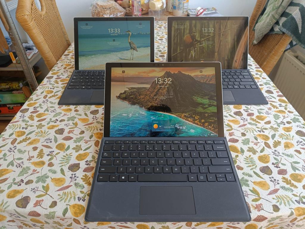 (3x)Microsoft Surface Pro 7 | 1TB | i7 | 16GB + accessoires, Gebruikt, Core Intel i7, 2 tot 3 Ghz, Qwerty