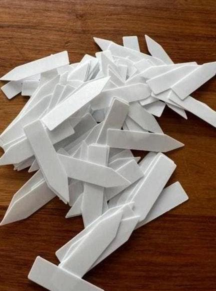 Set van 200 plastic plantenpinnen plantenstekers, Verzenden, Nieuw