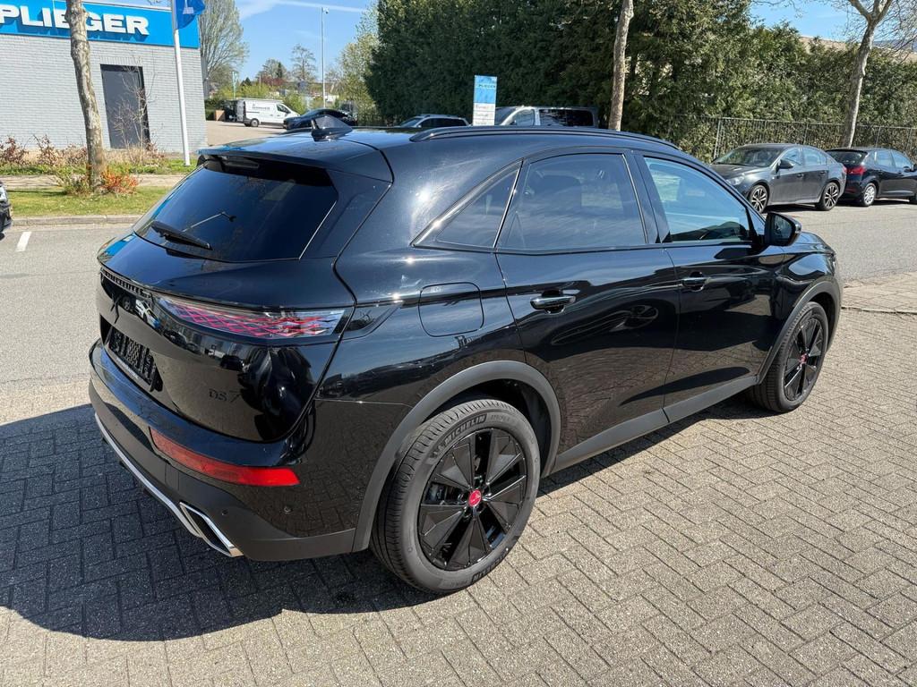 DS 7 E-Tense 225 Performance Line, Navi Dealer auto, 12 maanden, 4 cilinders, Zwart, Bedrijf