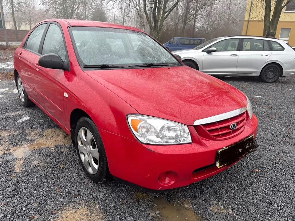 Kia cerato 1.6 LX, Auto's, Kia, Stof, 1599 cc, 4 cilinders, 1253 kg