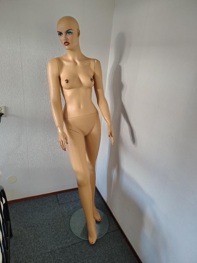 Paspop etalagepop dames, Onbekend, Ophalen, Gedragen