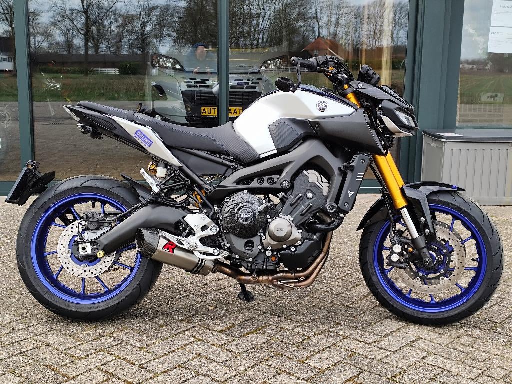 Yamaha MT 09 SP, grote beurt gekregen, in nieuw staat - foto 2