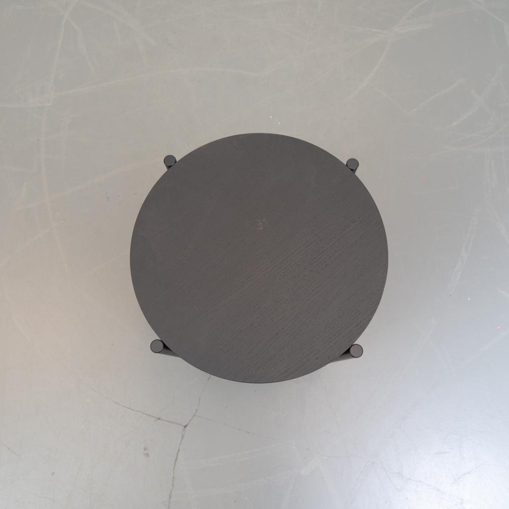 Gispen D.O. 423 bijzet tafel Zwart, zwart eik, Niet ingevuld, Nieuw, Niet ingevuld, Niet ingevuld