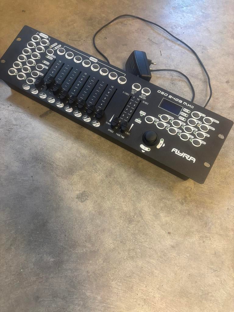 Ayra oso mkii, Muziek en Instrumenten, Ophalen of Verzenden, Zo goed als nieuw, Licht