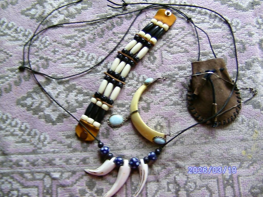 lotje cowboy western indiaan sieraden ketting armband buidel, Ophalen of Verzenden, Gebruikt, Blauw, Kunststof