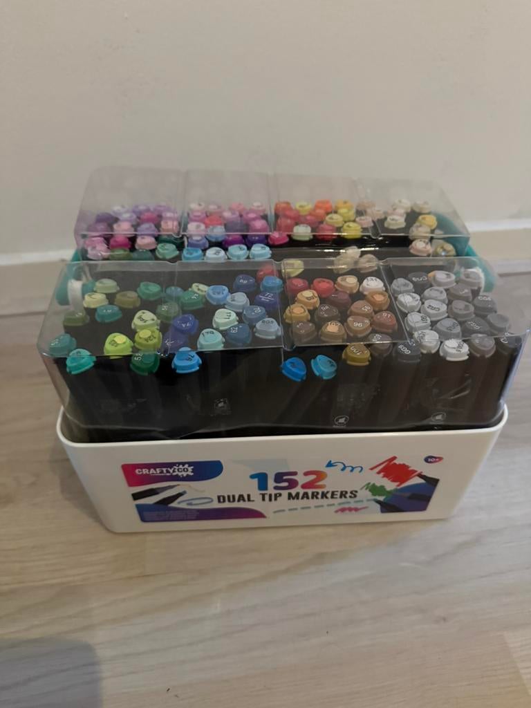 Crafty co dual tip markers, Hobby en Vrije tijd, Tekenen, Ophalen of Verzenden, Zo goed als nieuw, Potlood of Stift