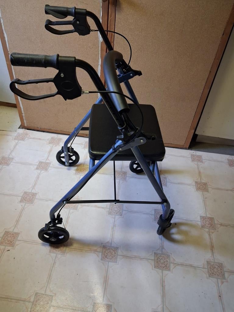 Mooie stevige nieuwe rollator, Ophalen, Nieuw