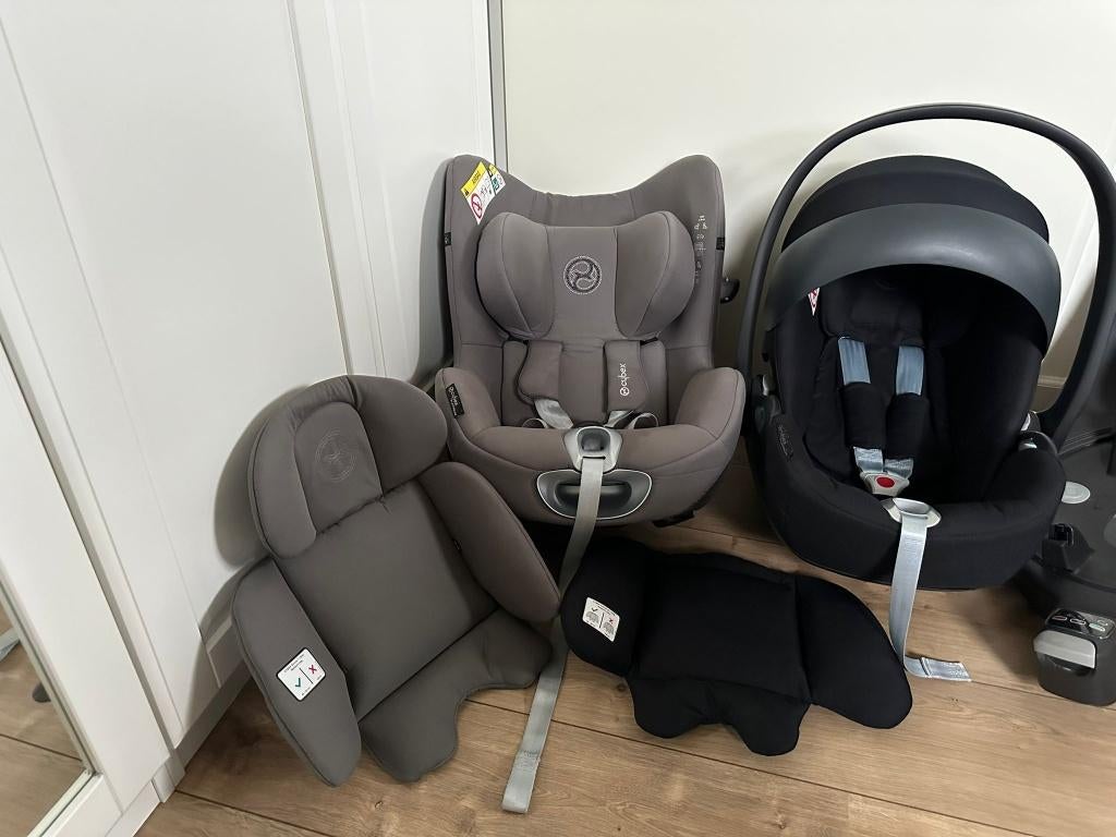 Complete Cybex autostoelset – Base Z2 + Cloud Z2 + Sirona T, Gebruikt, Isofix, 0 t/m 13 kg, Slaapstand
