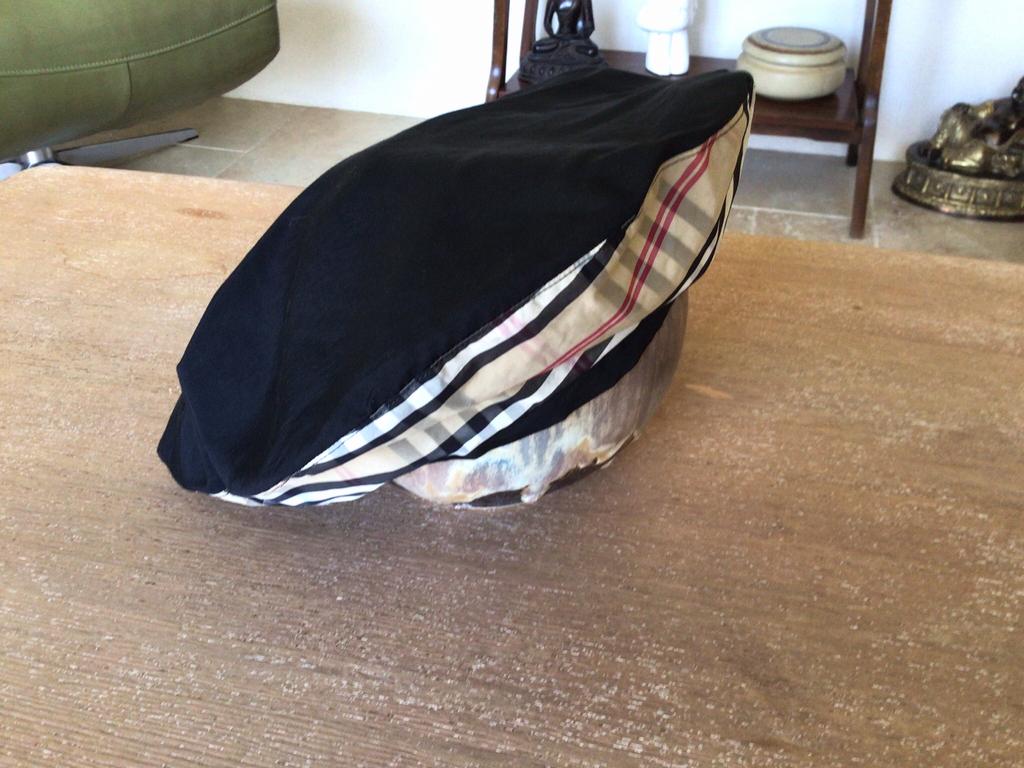 Vintage dames baret, Burberry look., Ophalen of Verzenden, Zo goed als nieuw, Sjaal