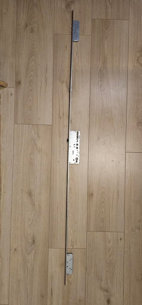 S2. SKG*** meerpuntssluiting krukbediend. IN PRIJS VERLAAGD!, Ophalen of Verzenden, Nieuw, Rvs