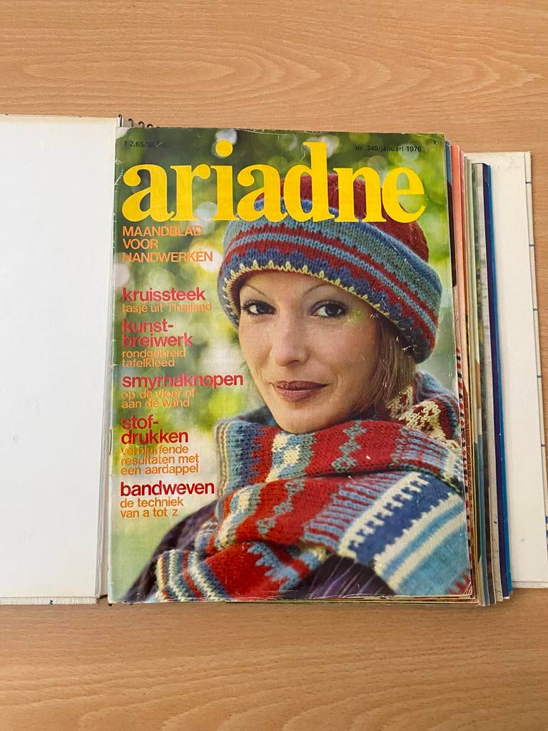 Ariadne compleet jaargang 1976, Hobby en Vrije tijd, Ophalen of Verzenden, Gebruikt, Patroon of Boek