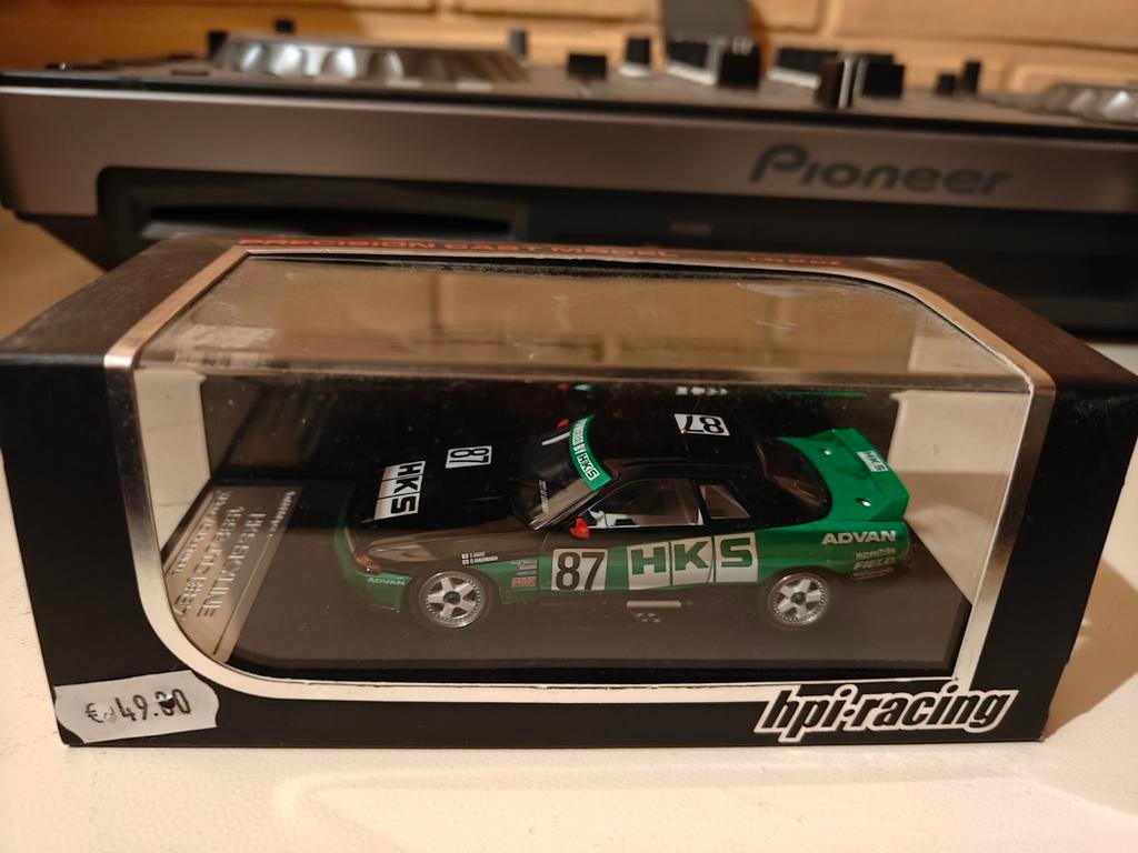 HPI-RACING Nissan Skyline R32 HKS JTC 1/43, Ophalen of Verzenden, Auto, Overige merken