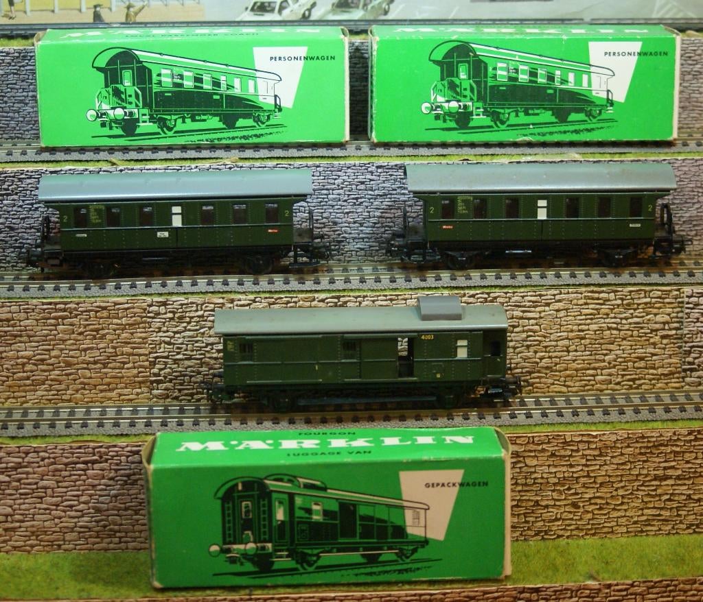 4002 + 4003  Marklin rijtuigen  ( 3 x ), Wisselstroom, Wagon, Ophalen of Verzenden, Zo goed als nieuw