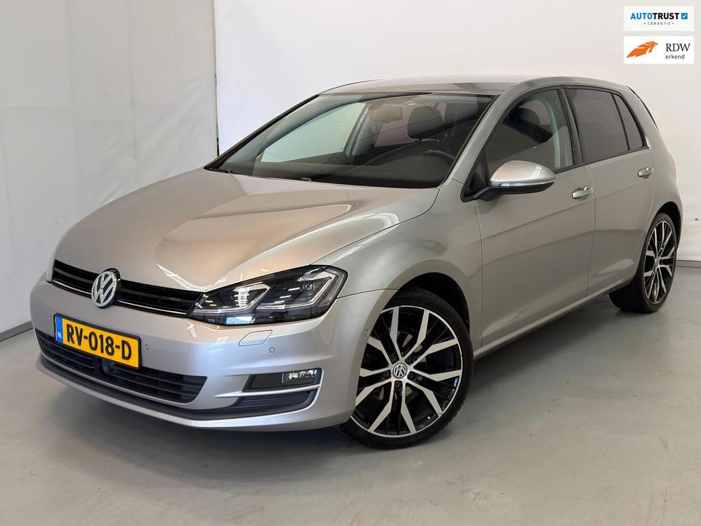 Volkswagen Golf 1.4 TSI Highline / Xenon / ACC / 19" LM / St, Voorwielaandrijving, Euro 5, Gebruikt, Zwart