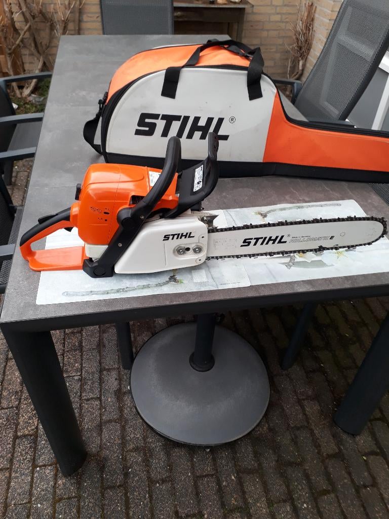 stihl MS 290 Benzine kettingzaag, Ophalen, Zo goed als nieuw, Overige soorten, Stihl