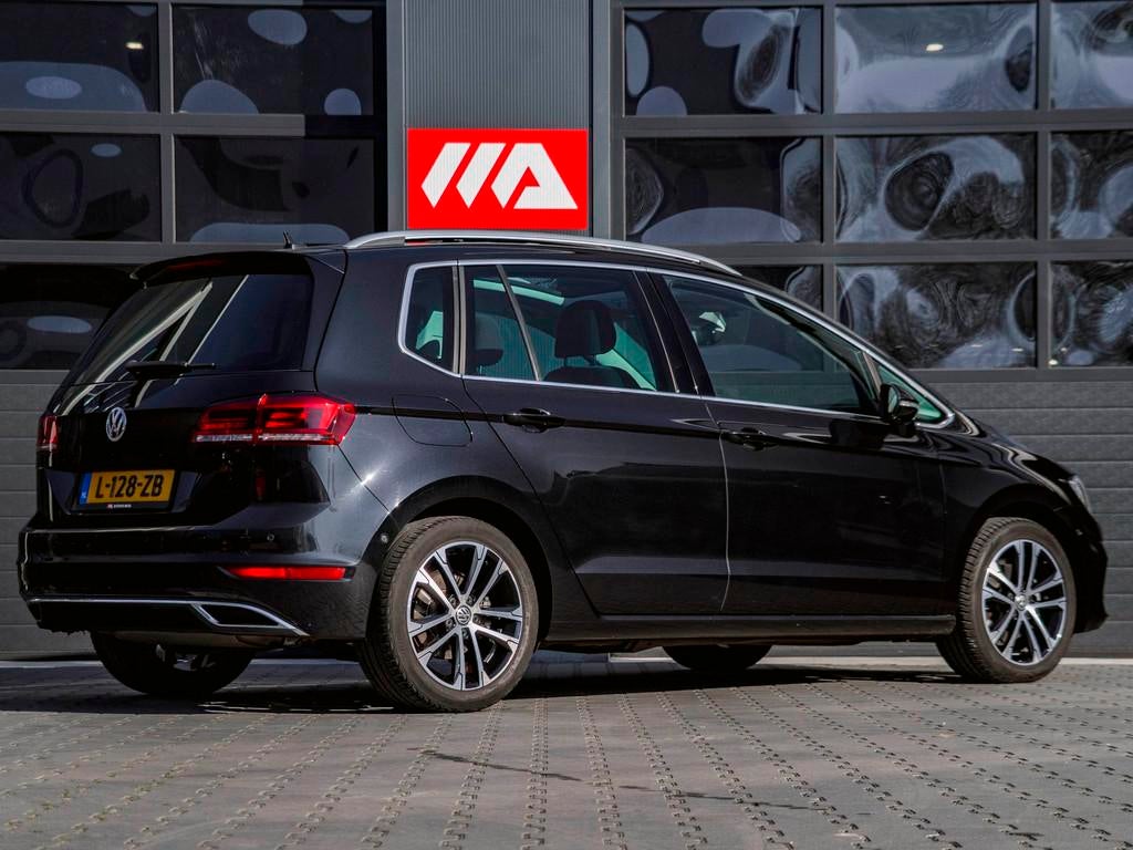 Volkswagen Golf Sportsvan 1.5 TSI ACT Highline Edition 1jr G, 4 cilinders, Alcantara, Zwart, Golf Sportsvan