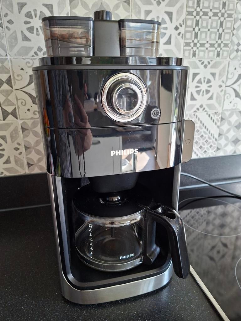 Philips Grind & Brew HD 7869 koffiezetapparaat, Gebruikt, Koffiemachine, 4 tot 10 kopjes, Koffiebonen