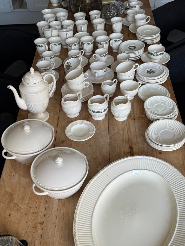 Diverse Wedgwood kopjes, bekers en dekschalen, Gebruikt, Ophalen of Verzenden, Wedgwood, Kop(pen) en/of Schotel(s)