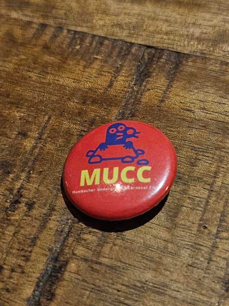 Vintage Mombacher Underwelt Karneval Button Speldje MUCC, Verzenden, Gebruikt, Overige onderwerpen, Speldje of Pin