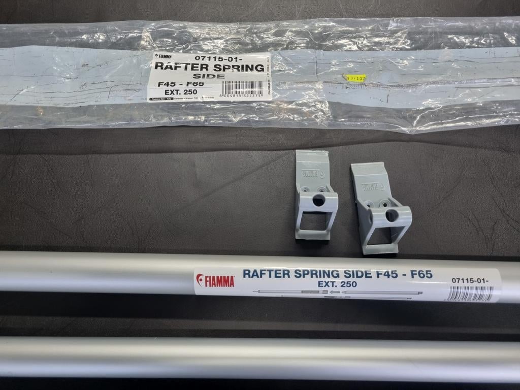 Fiamma Rafter Spring Side F45, F65, F80s Luifelsteun, Ophalen
