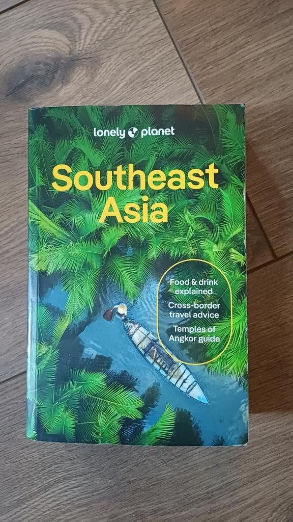 Lonely Planet Reisgids Zuidoost-Azië - Nieuwste Editie 2025, Lonely Planet, Ophalen of Verzenden, Zo goed als nieuw, Reisgids of -boek