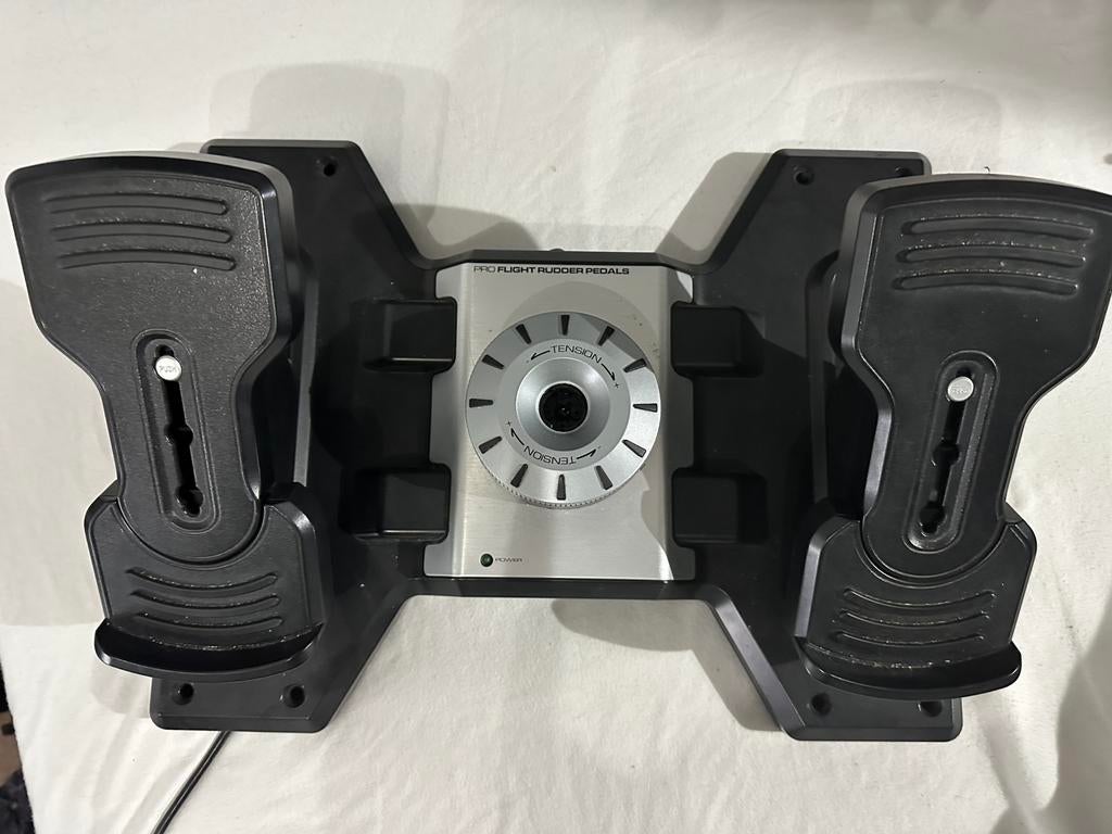 Logitech Pro Flight Rudder Pedals voor Flight Simulator, Verzenden, Zo goed als nieuw