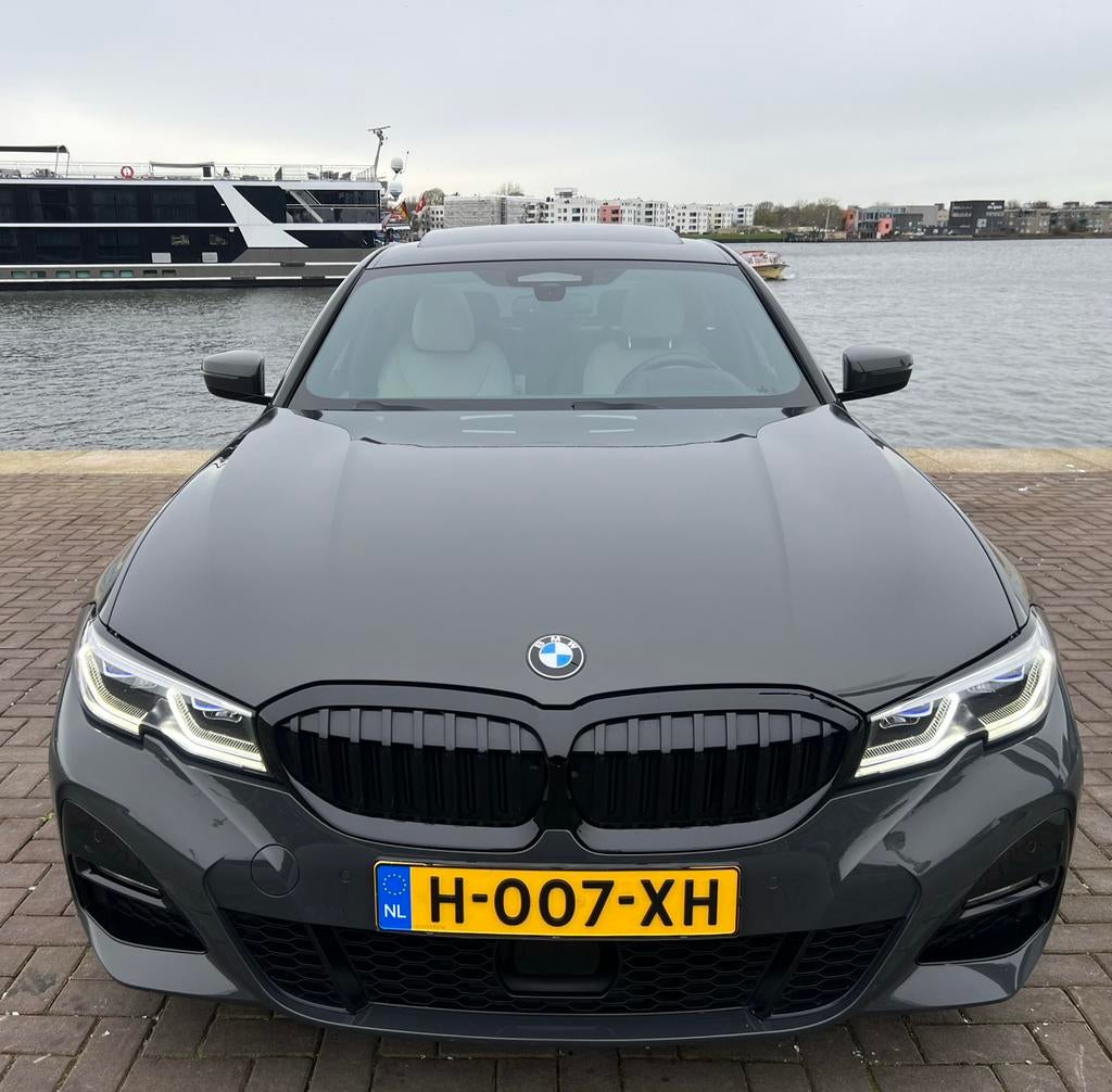 BMW 330iMSport,MemoryPanoH/KHeadupLaser,Zelf inparkerenVOL, Auto's, Automaat, 1998 cc, Euro 6, 258 pk