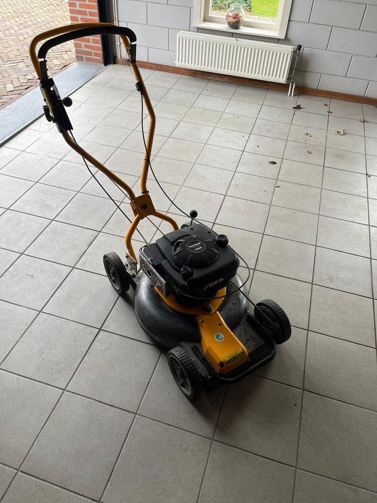 Stiga Multiclip 51 S benzine grasmaaier zelfrijdend, Cirkelmaaier, Gebruikt, Mulchfunctie, Ophalen of Verzenden