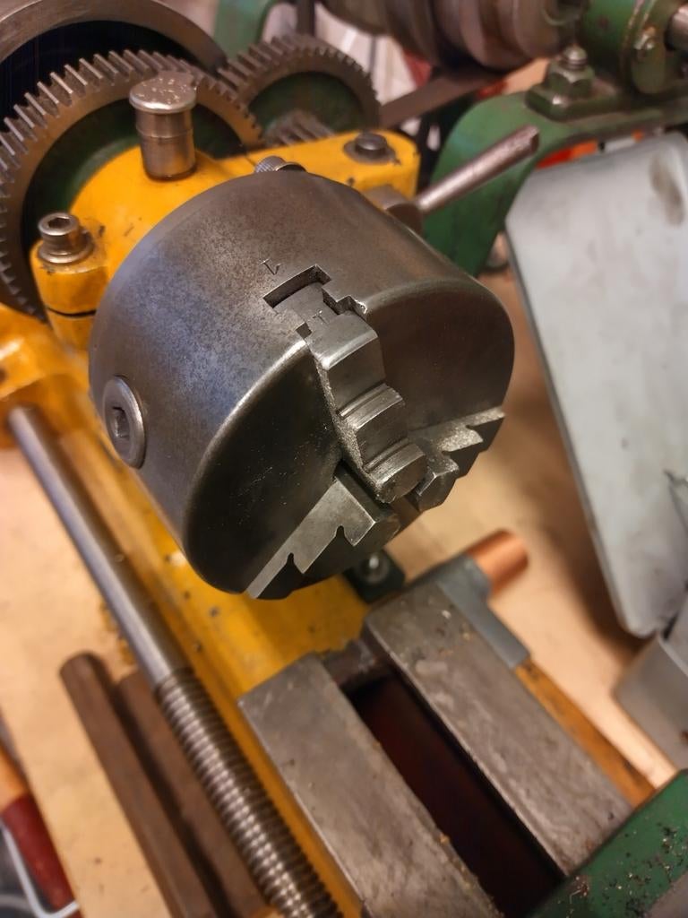 Gevraagd buitenbekken Myford ml1 klauwplaat, Doe-het-zelf en Verbouw, Draaibanken, Ophalen of Verzenden, Metaaldraaibank