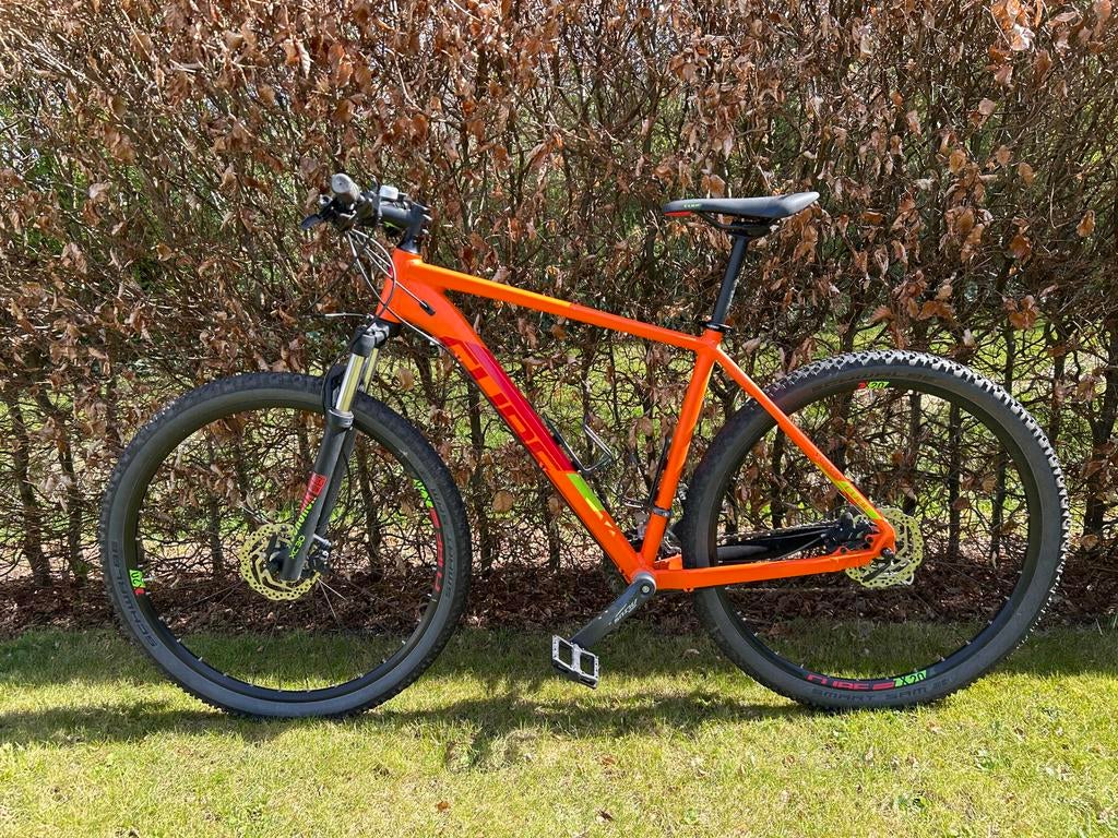 Cube mountainbike oranje, Gebruikt, Hardtail, Heren, 53 tot 57 cm