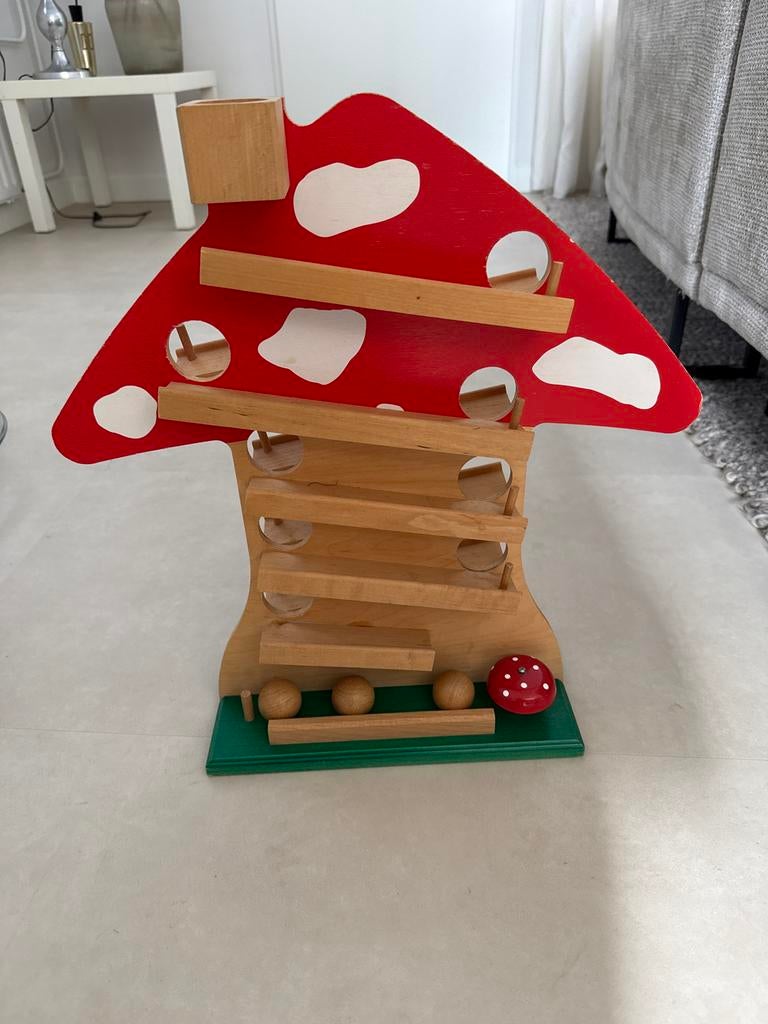 Houten paddestoel knikkerbaan met ballen, Kinderen en Baby's, Speelgoed | Houten speelgoed, Ophalen, Zo goed als nieuw, Overige typen