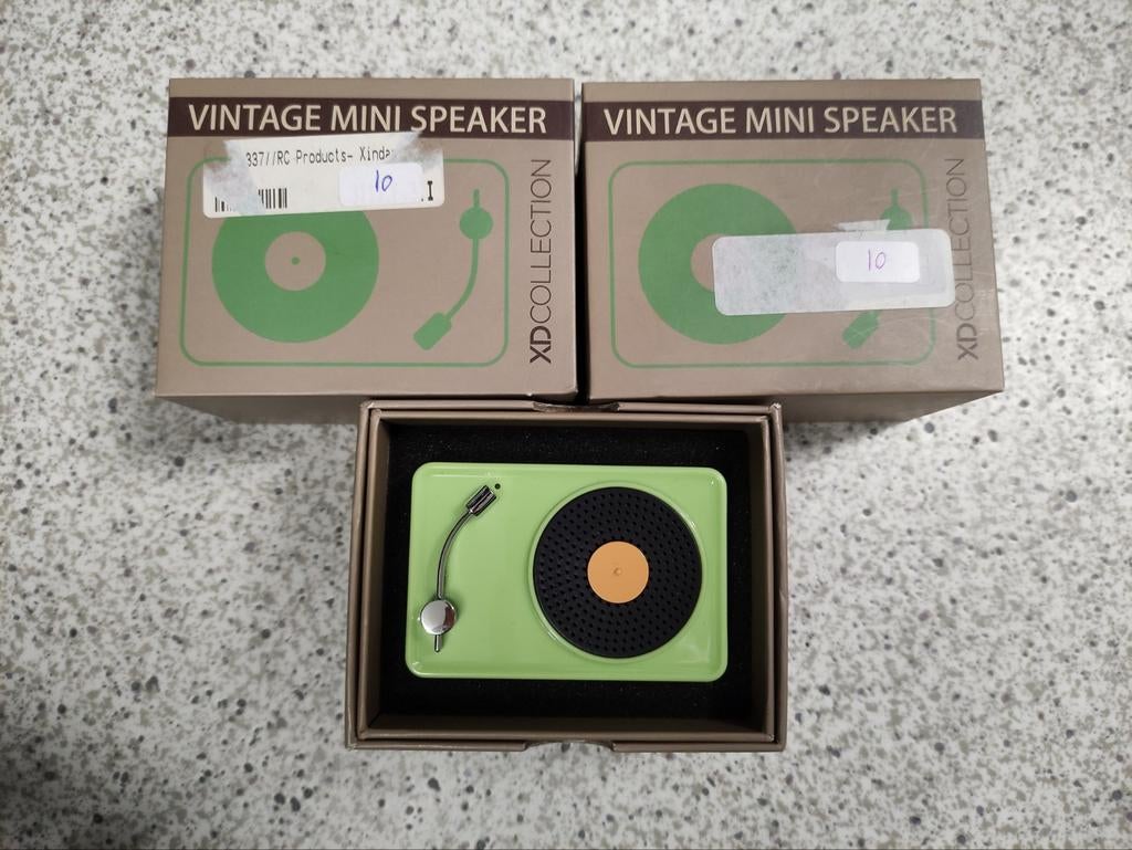 Lot mini speakers in vorm van draaitafel, Ophalen of Verzenden