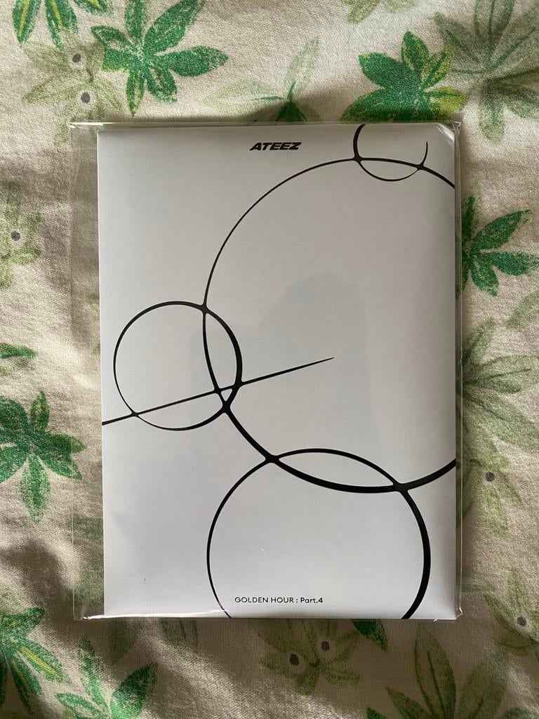 SEALED ateez poca album golden hour part 4 nieuw, Ophalen of Verzenden, Zo goed als nieuw, Foto of Kaart