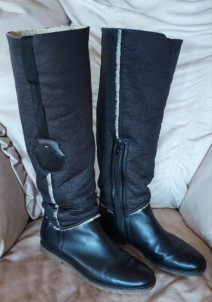 Tommy Hilfiger laarzen maat 37, Hoge laarzen, Zwart, Ophalen of Verzenden, Zo goed als nieuw