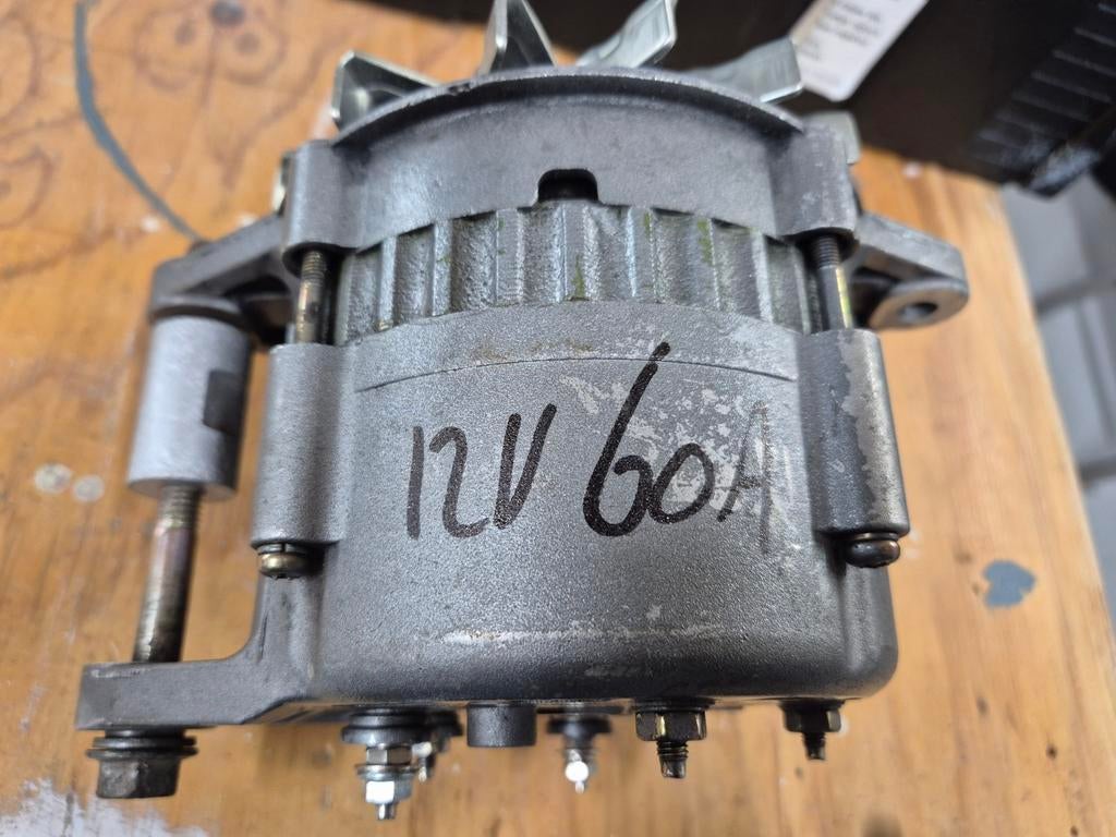 Yanmar/Hitachi Dynamo 12V 60A zonder poelie, Ophalen, Gebruikt