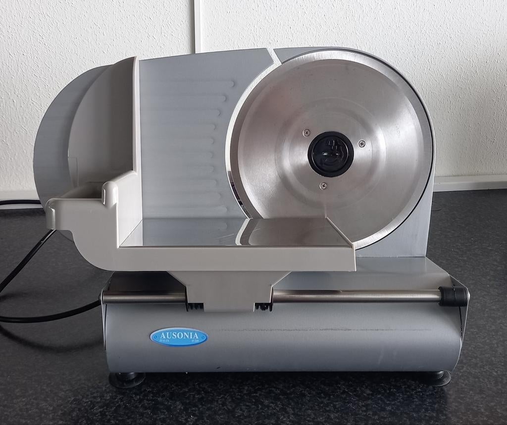 Ausonia snijmachine, Ophalen