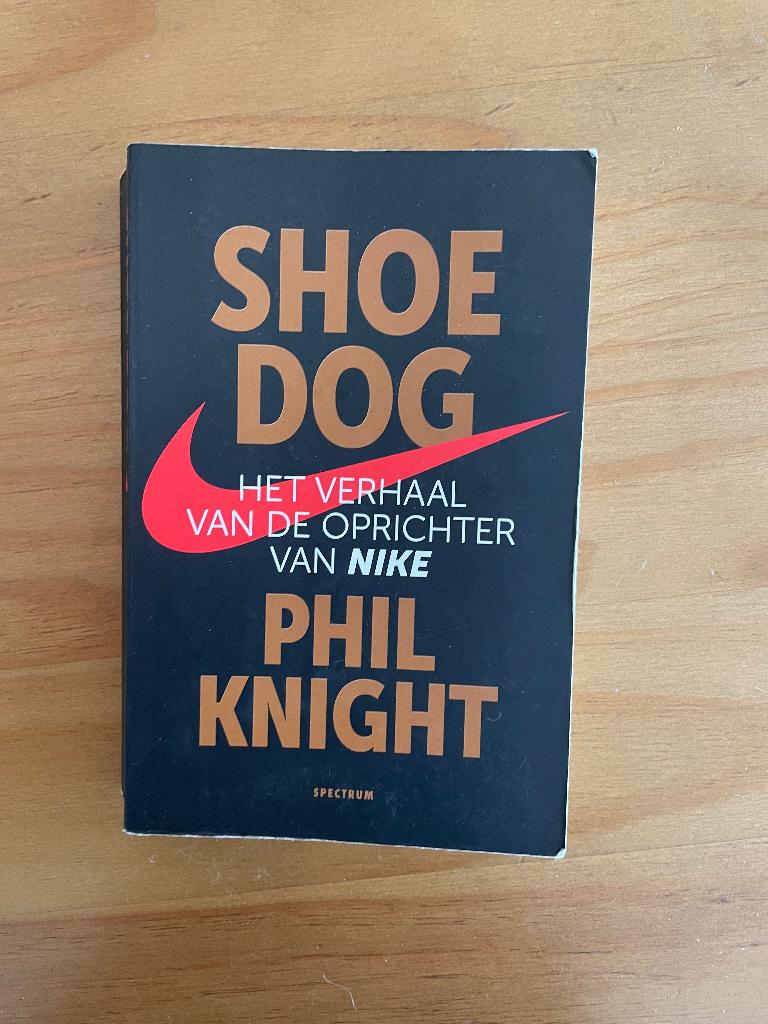 Shoe Dog, Gelezen, Overige, Ophalen of Verzenden, Phil Knight