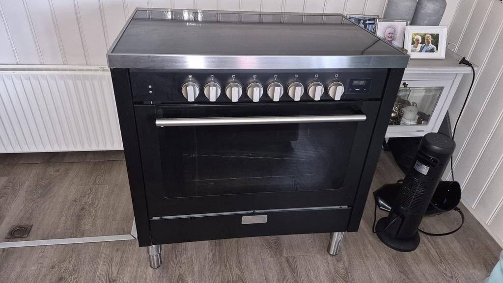 Pelgrim ifs960mat inductiefornuis, Gebruikt, Ophalen of Verzenden, Inductie, Vrijstaand