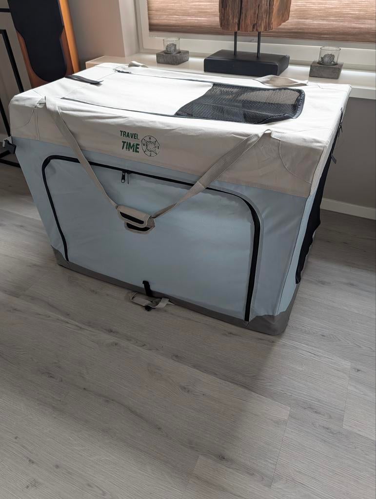 Nieuw Beeztees TravelTime opvouwbare Hondenbench 102x69x69cm, Dieren en Toebehoren, Ophalen, Nieuw