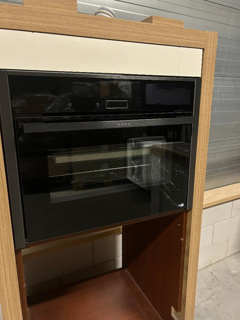 Neff compacte oven met volwaardige stoom, Hete lucht, Oven, Nieuw, Inbouw